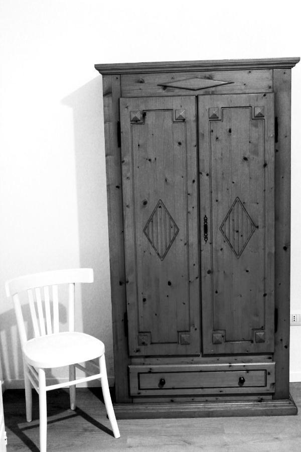 La Casetta Ferrara B&B Dış mekan fotoğraf
